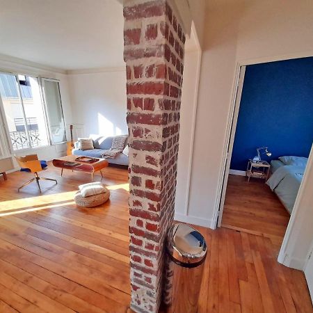 Tres Beau 2P Avec Vaste Sejour Ensoleille - A 50 M Du Metro Du Marche Et De La Mairie Apartman Clichy Kültér fotó
